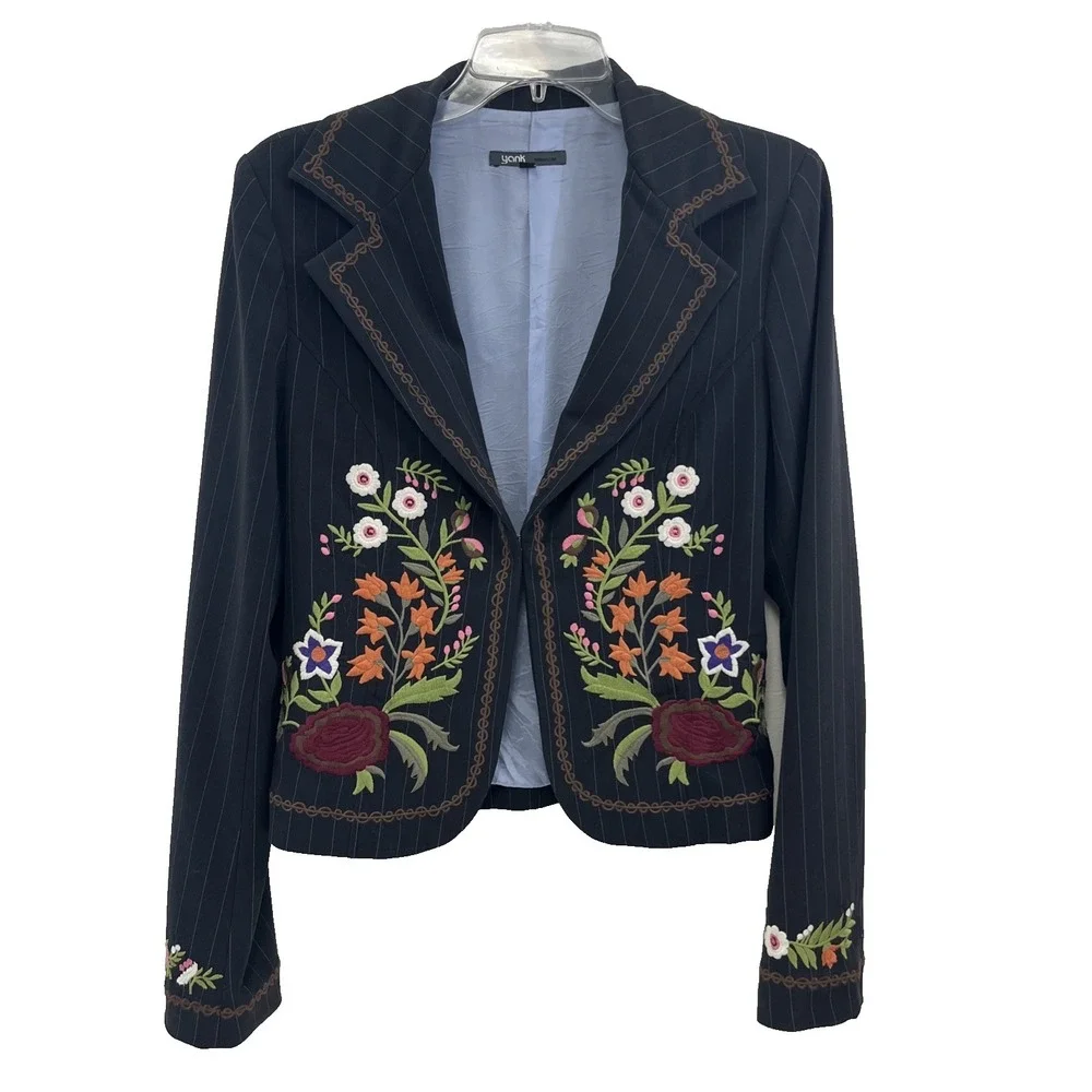 Yank American Women's Jacket Size 9/10 Embroidered Flowers Pinstripe RUNS SMALL